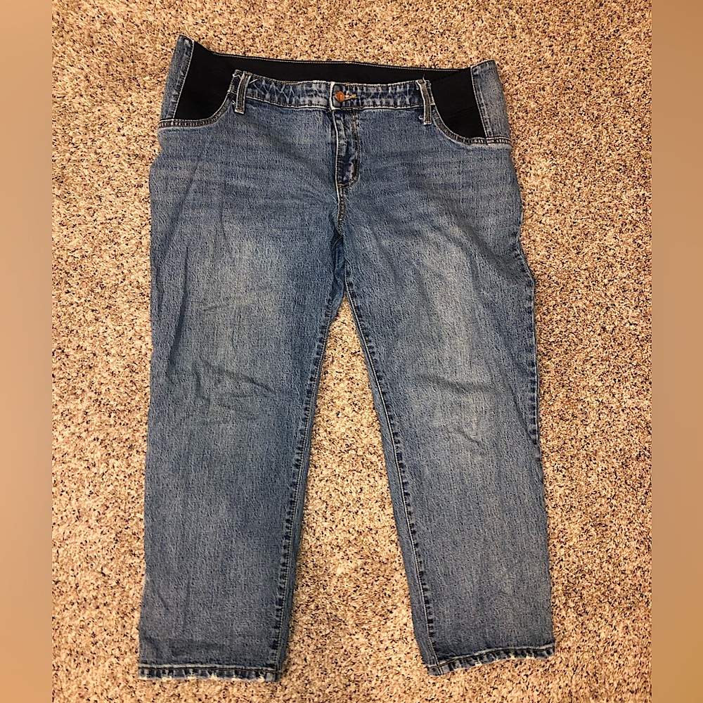 Isabel Maternity by Ingrid and Isabel ‘Vintage Straight’ maternity jeans